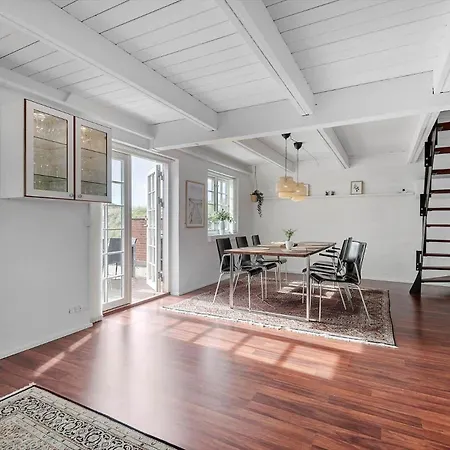 Fan066-fano-dalen-74 Semesterbostad *