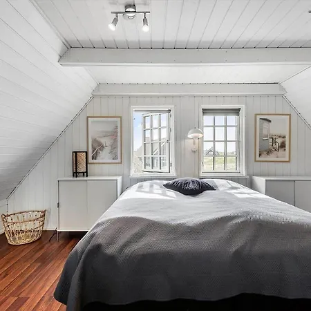 Fan066-fano-dalen-74 Semesterbostad *